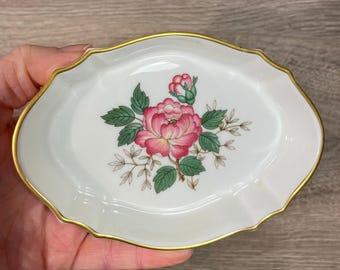 Vintage Wedgwood Bone China Made in England 'Charnwood' Pattern Pink Floral Rose Small Gilded Jewellery Trinket Bowl or Soap Bar Dish