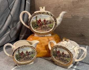 Vintage Sadler England Red Fox Hunting Uniform Gilded Teapot Set