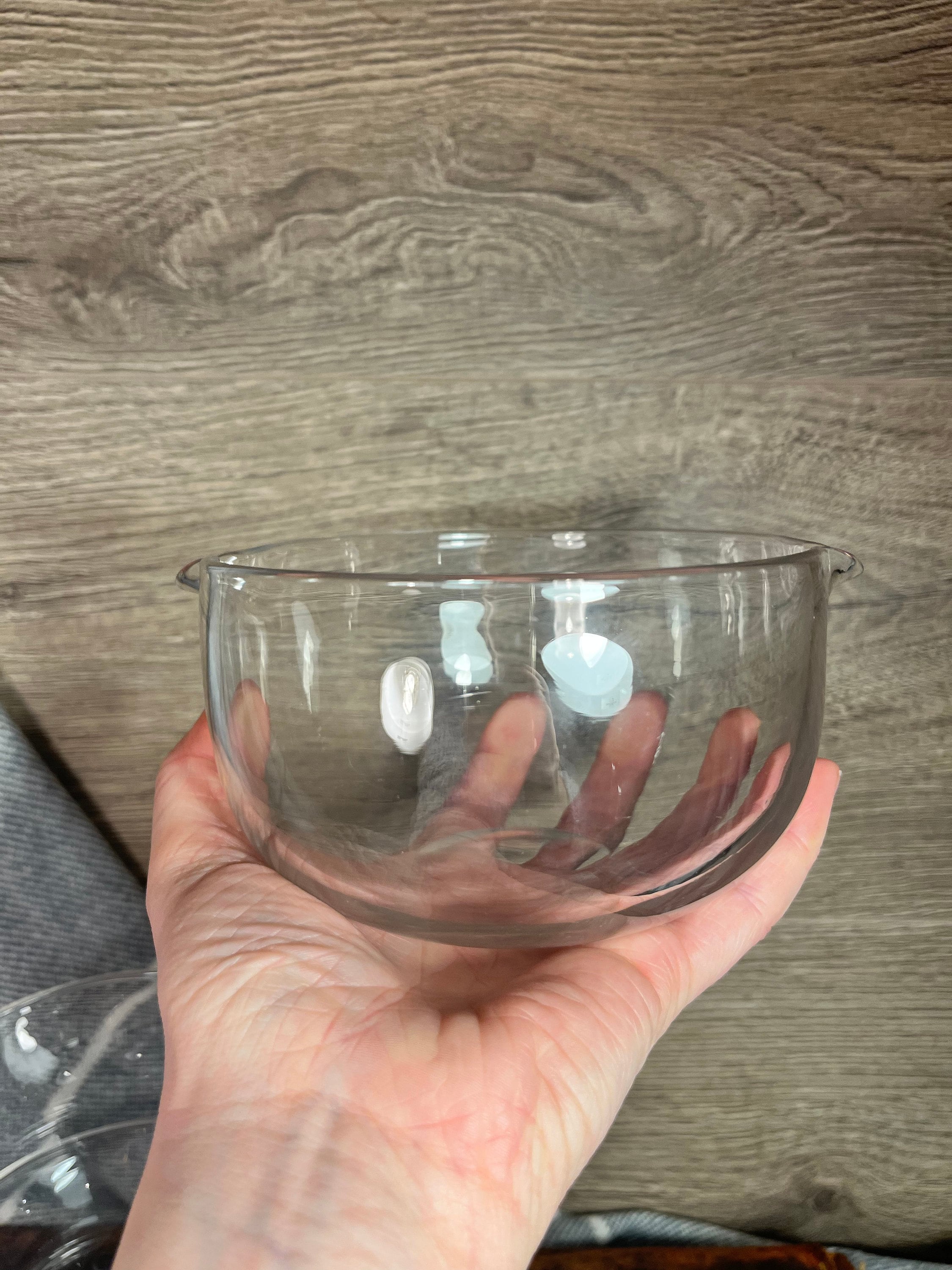 Vintage Clear Glass 7.5 Mixing Bowl With Pour Spout