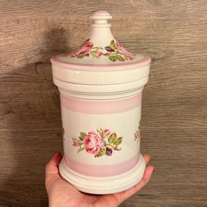 Vintage Portmeirion Pottery Stoke on Trent Made in England 1008 Lidded Heavy Round Pink Rose Apothecary Jar| Old Collectible English Storage