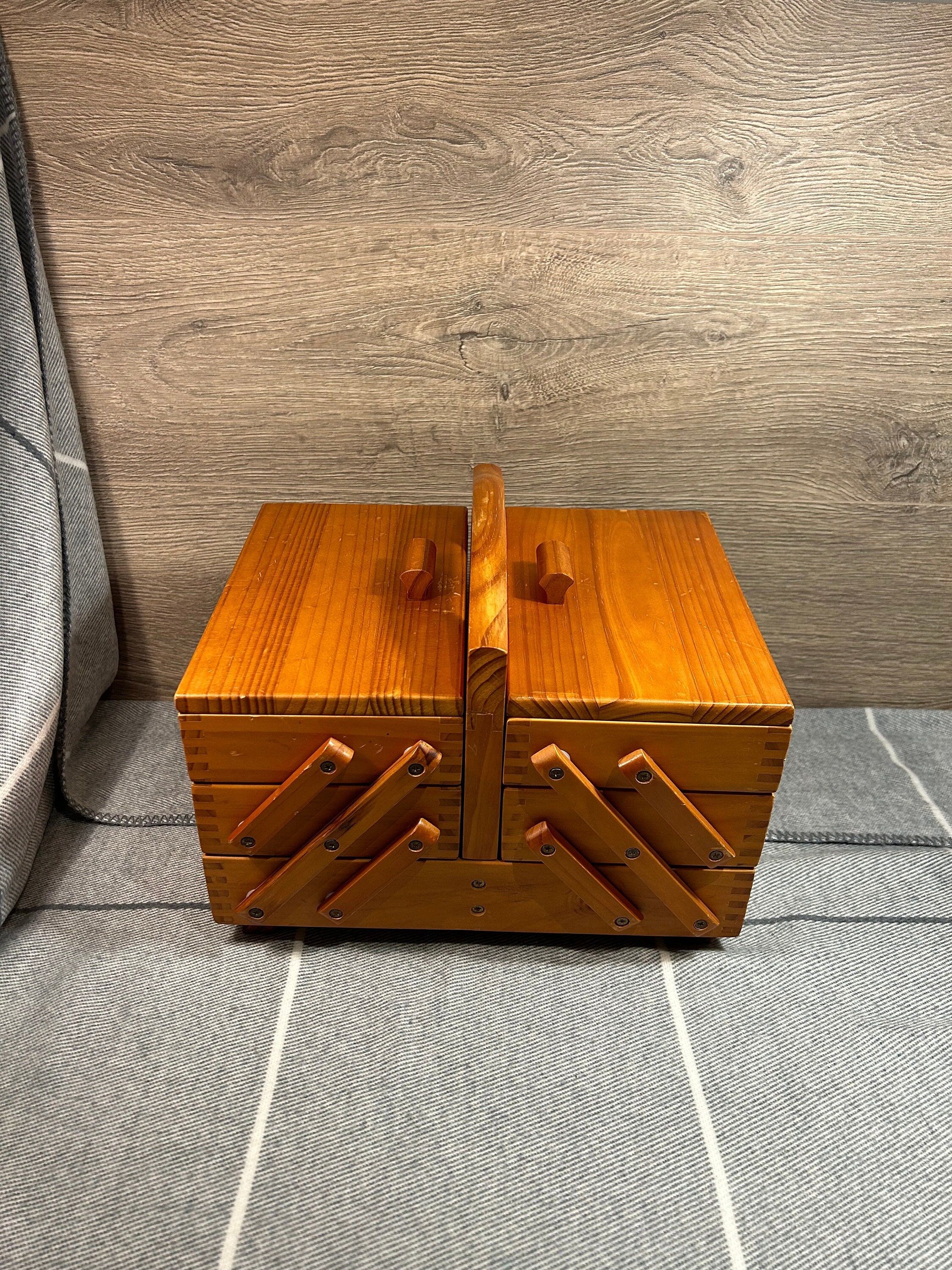 Big Wooden Sewing Box, Dark Brown Concentrina Storage Box, Cantilevered  Wooden Accordion Box With Bright Carved Lines on Lids 