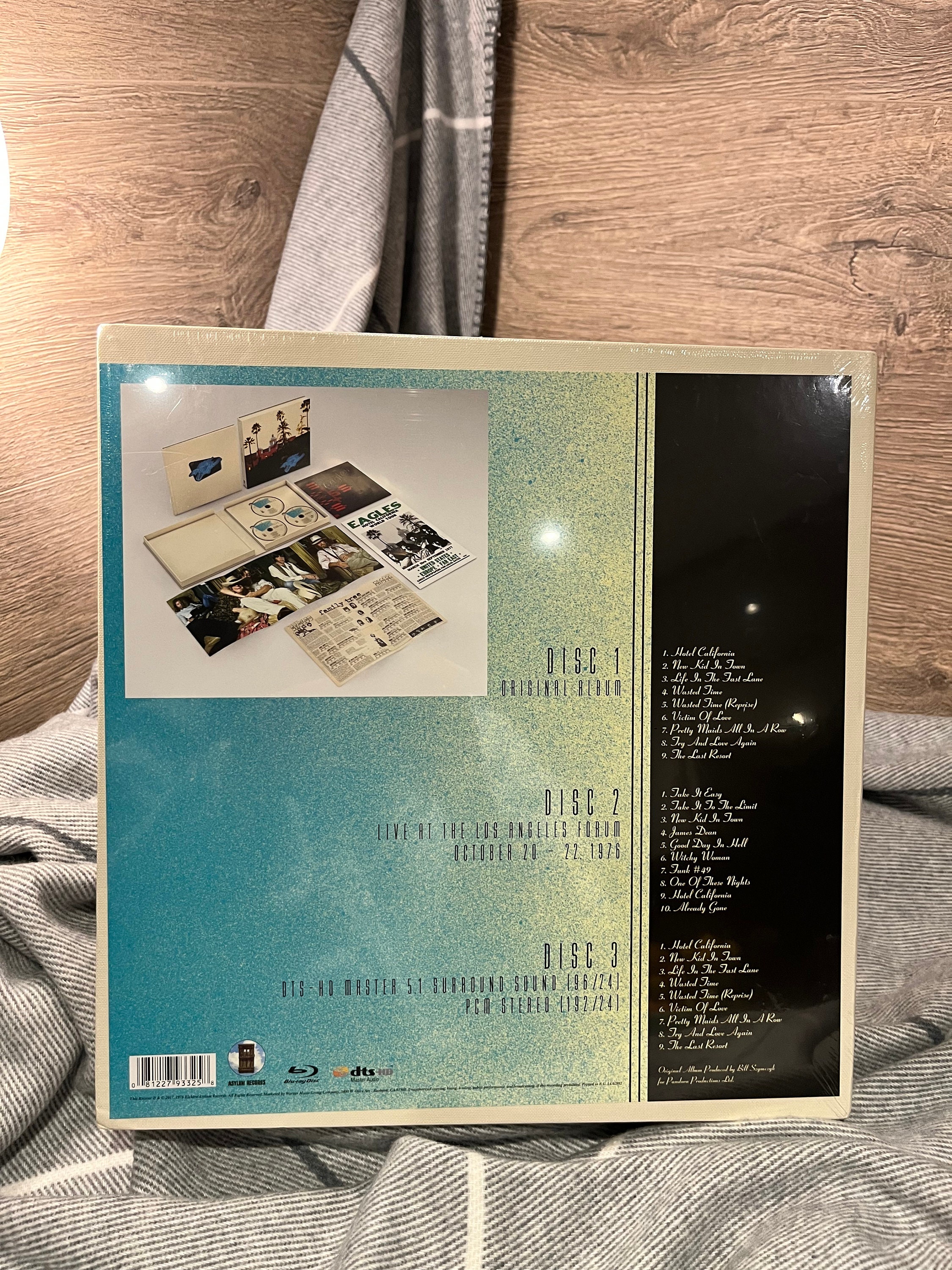 ホテル・カリフォルニア 40周年記念デラックス・エディション(初回生産限定盤) ホテル・カリフォルニア 40周年記念デラックス・エディション(初回生産