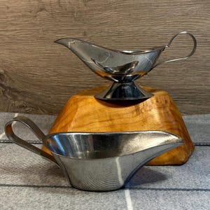 Vintage Silver Tone Stainless Steel Gravy Boats | Silver Tone Industrial Kitchenalia & Kitchenware | English Sunday Roast Essentials