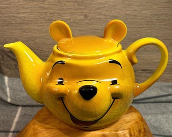 Vintage Collectible 2000 Disney Character Showcase Collection 'Winnie the Pooh Face' Teapot by Cardew Design- Bright Yellow Happy Teapot