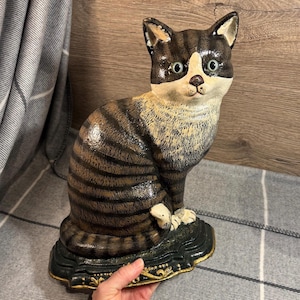 Vintage 3.5kg Large Tall Heavy Cast Iron Sitting Cat Door Stop | Cats Kittens & Pet Decor | Purrrfect Collectible | Feline Pussycat Meow Art