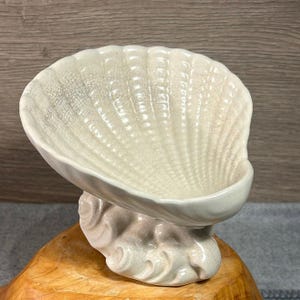 Vintage halverwege de eeuw minimalistische Dartmouth aardewerk schelp Clam badkamer zeepbakje accessoire | Kust- en nautisch decor | MCM Retro-verzamelobjecten afbeelding 6