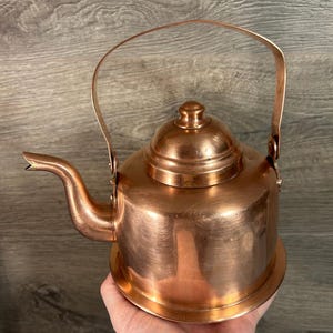 Vintage OPA Peltiteos OY Mustinhki Finnland Kupfer Teekanne Wasserkocher - 1L | Nordische Kitchenalia Sammlerstücke | Skandinavisches & finnisches rustikales Dekor