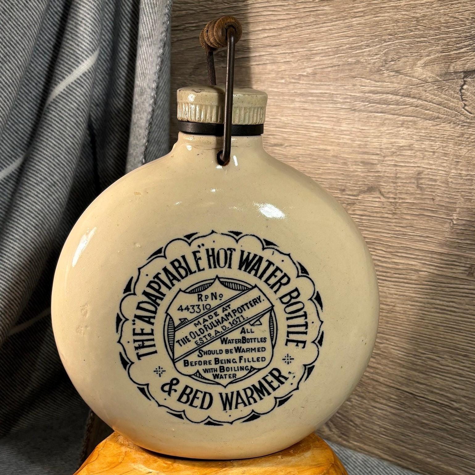 レア　hotwater bottle イギリスアンティーク Vintage the Old Fulham Pottery Estd. 1671 Adaptable Hot Water