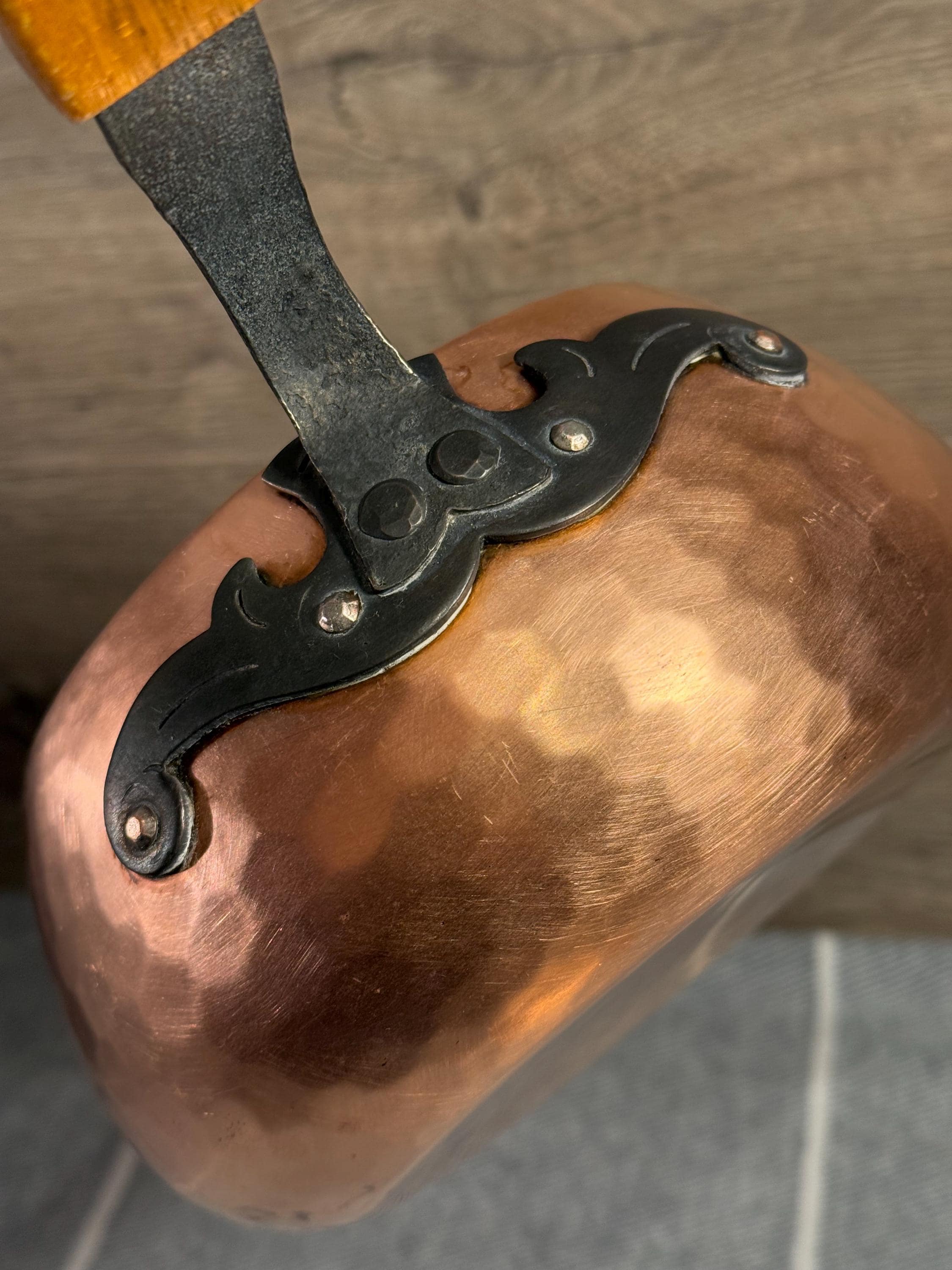 Vintage Stockli Netstal Hammered Copper Swiss Made Lidded Pot With