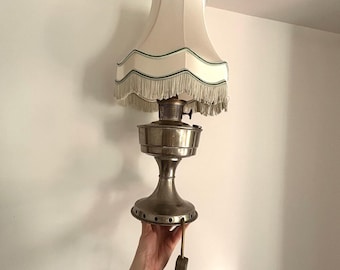 Vintage c1930s Aladdin Industries London Oil Lamp 294530/27 Model 12 Converted Electric Table Lamp with Retro Double Scallop Fringed Shade