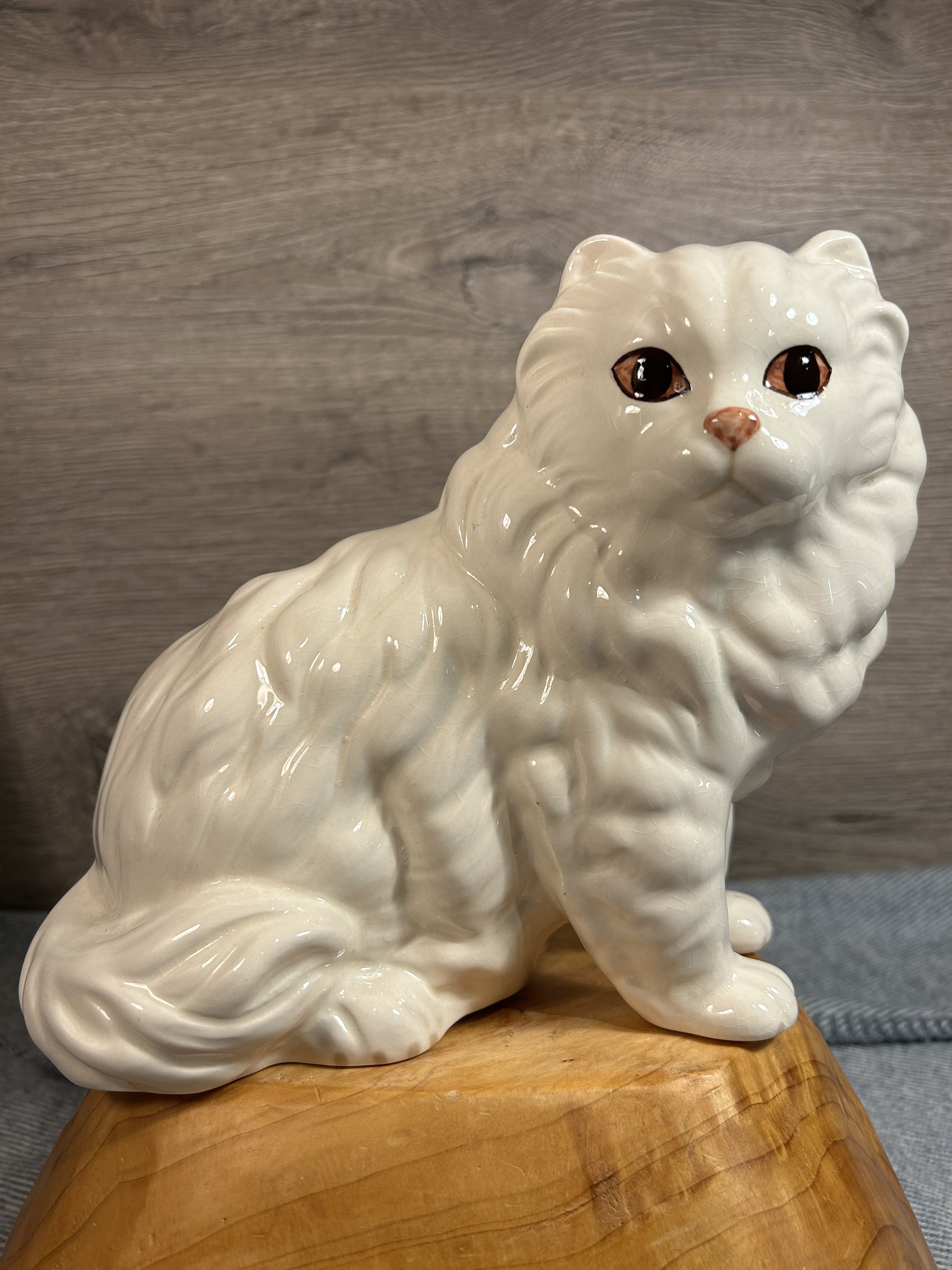 Vintage Hand Painted Ceramic White Persian Cat Statue | Crazy Cat