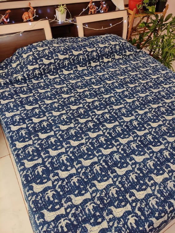 ベッドカバー　カンタ刺繡　パームやし マルチクロス ヴィンテージ カンタ エスニック おしゃれ 古布 パッチ