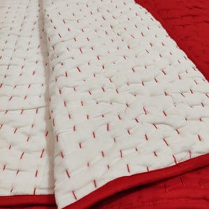 Reversible Quilt, Red Quilt, Kantha Quilt, Soft Quilt, Cotton Blanket, AC Quilt, Handmade Kantha Quilt, Multiuse Quilt, Kantha Bedspread