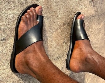 Sandales confortables en cuir noir, sandales pour hommes faciles à la mode, sandales en cuir pour hommes, sandales grecques élégantes pour hommes, anneau d'orteil pour hommes