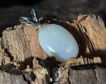 Australian Natural Opal Pendant 4.70 Carat