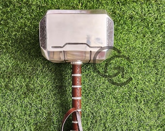 Replica in alluminio del martello Mjolnir di Thor: accessorio di scena degli Avengers di dimensioni standard, il regalo medievale più raffinato