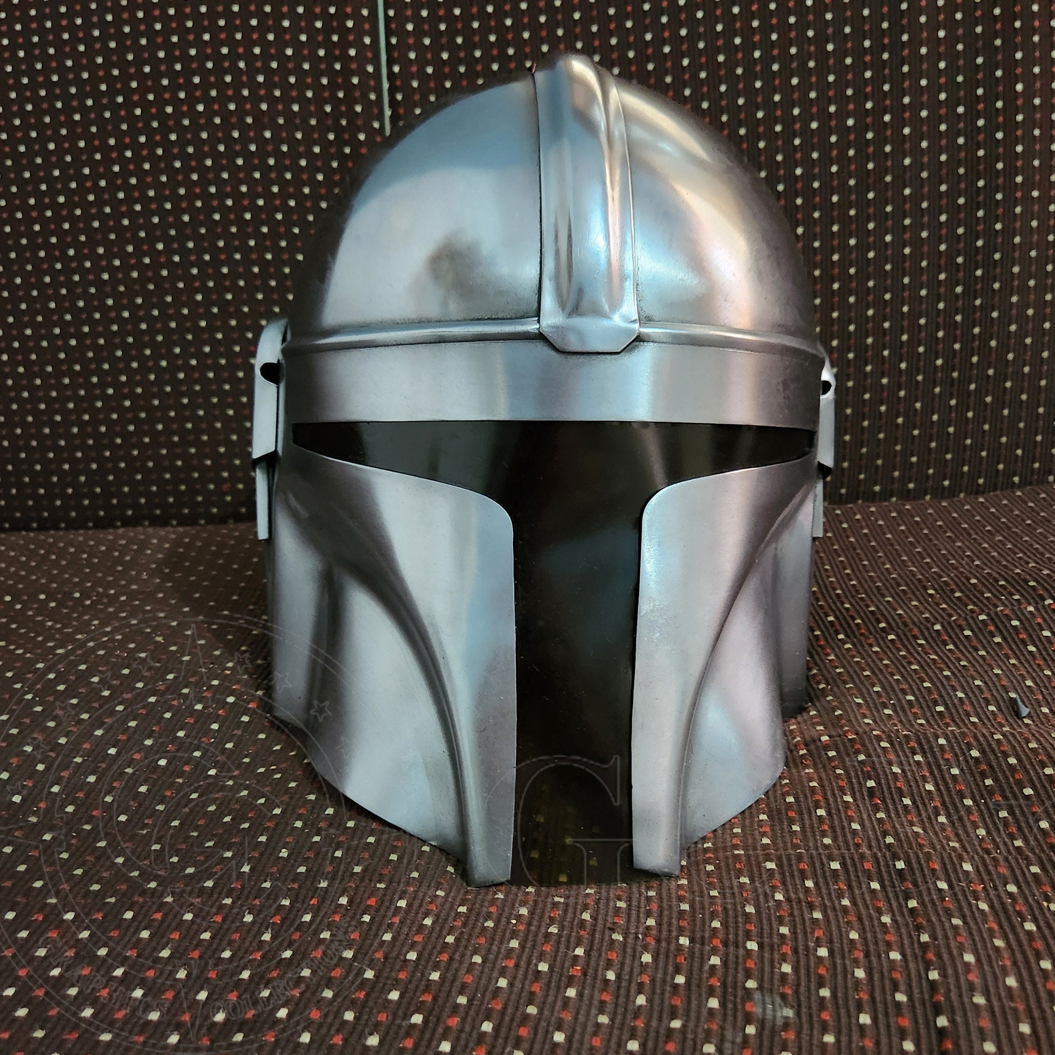 手作りスチール製マンダロリアンヘルメット、スターウォーズコスプレ