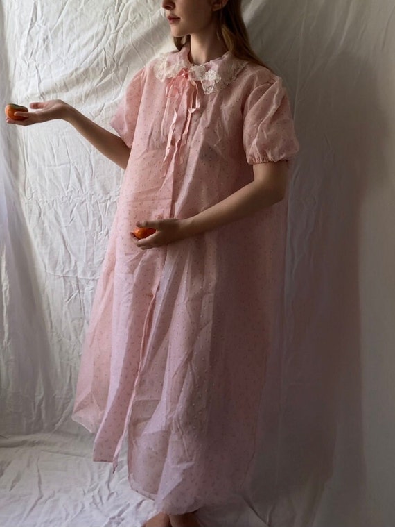 gorgeous blushing semi sheer vintage dress - image 3
