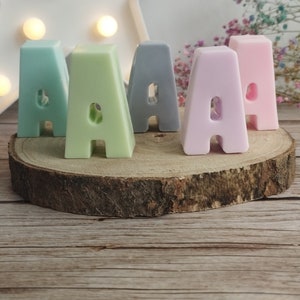 Letras jabón, regalo invitados, jabón personalizado, jabón nombre, favores boda, detalles fiestas, inicial jabón, alfabeto, jabón aroma