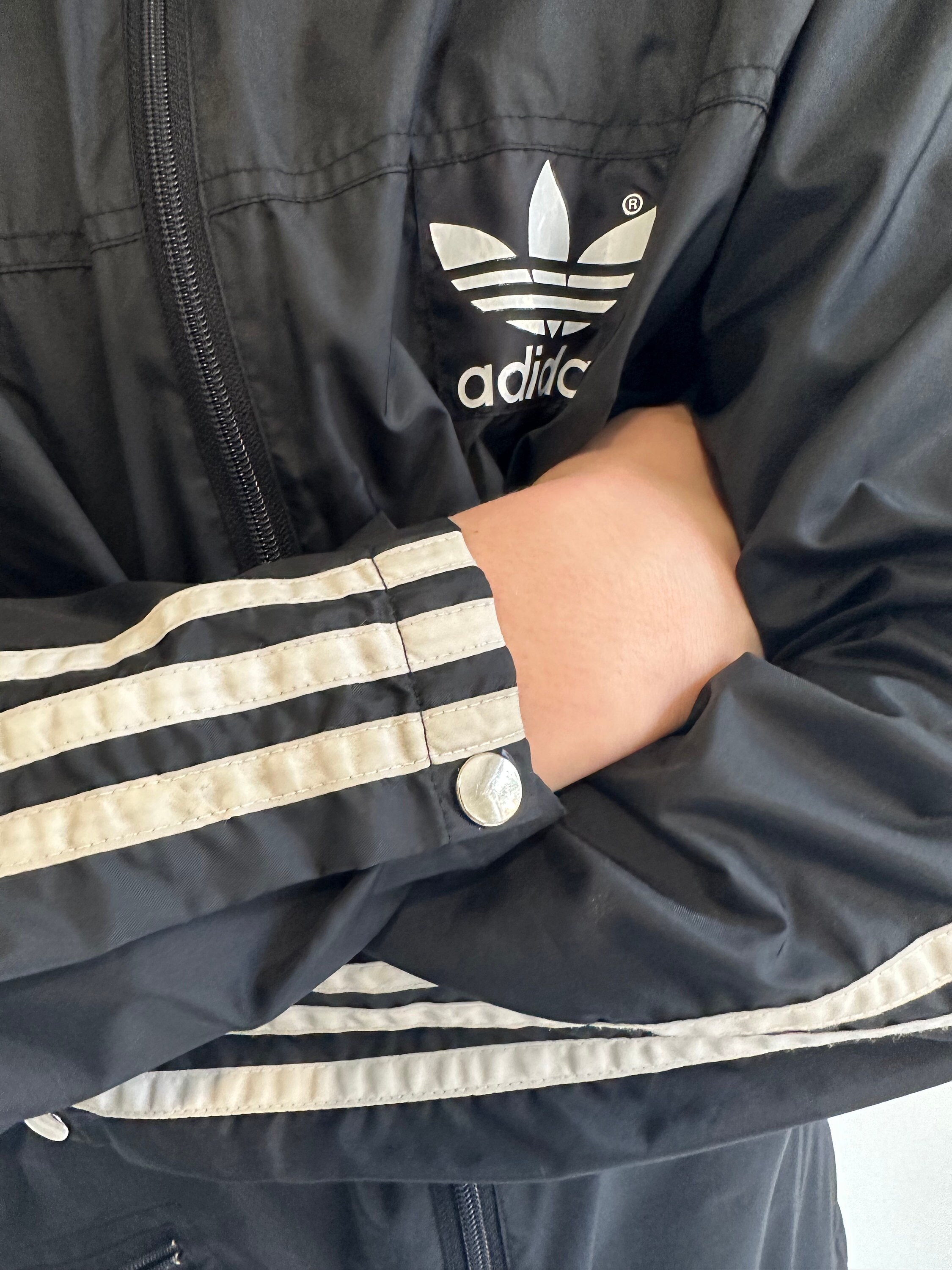 Vintage Adidas Black Rain Jacket Running Parka Hipster Vintage Adidas Black Rain Jacket Running Parka Hipster