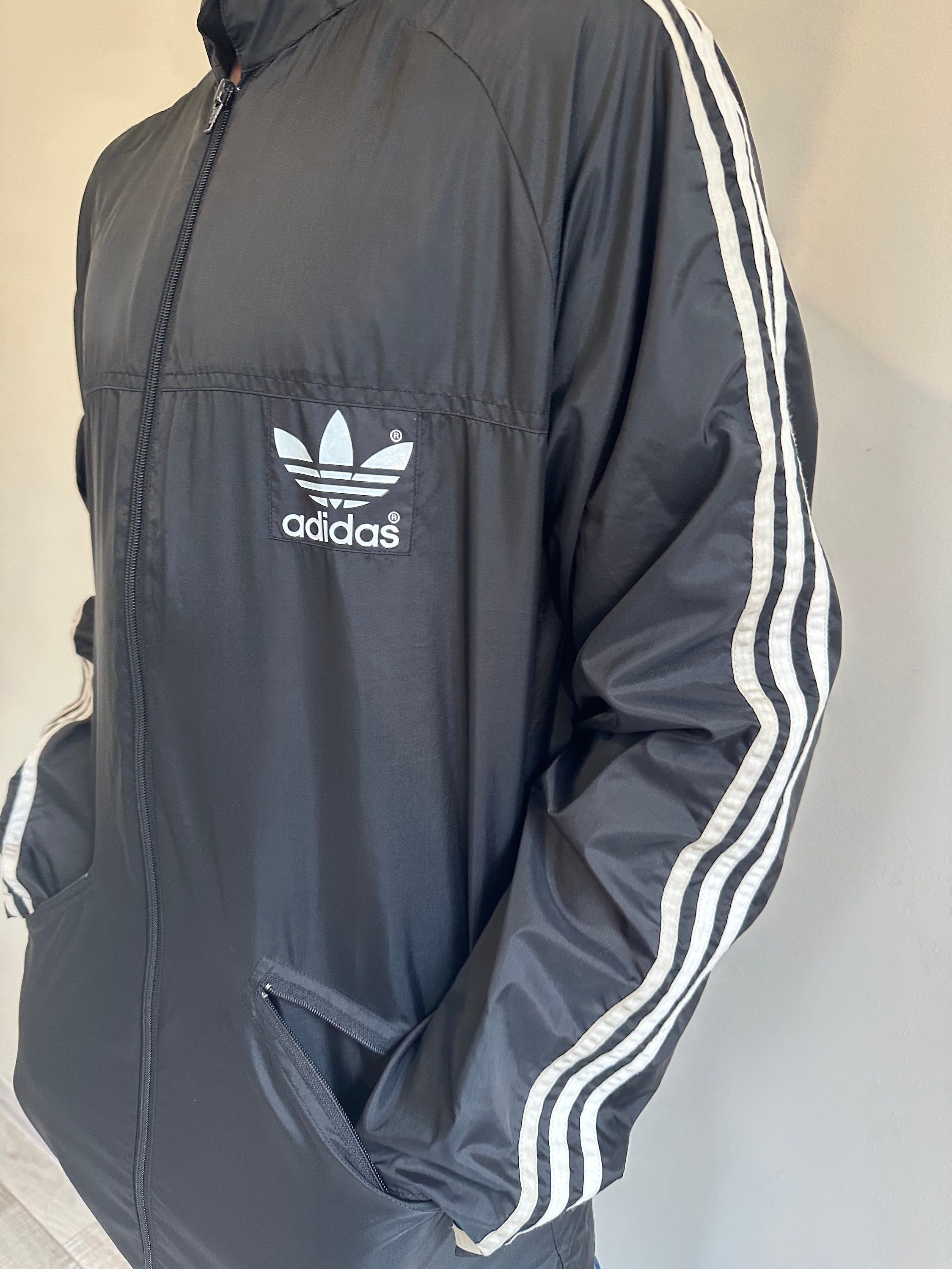 Vintage Adidas Black Rain Jacket Running Parka Hipster Vintage Adidas Black Rain Jacket Running Parka Hipster
