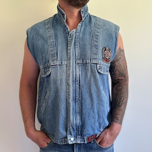 80s - 90s Men&#39;s Vintage Blue Denim Vest Waistcoat Worn Hipster Cargo Sleeveless Fishing Jean Jacket Zip Up Gilet L