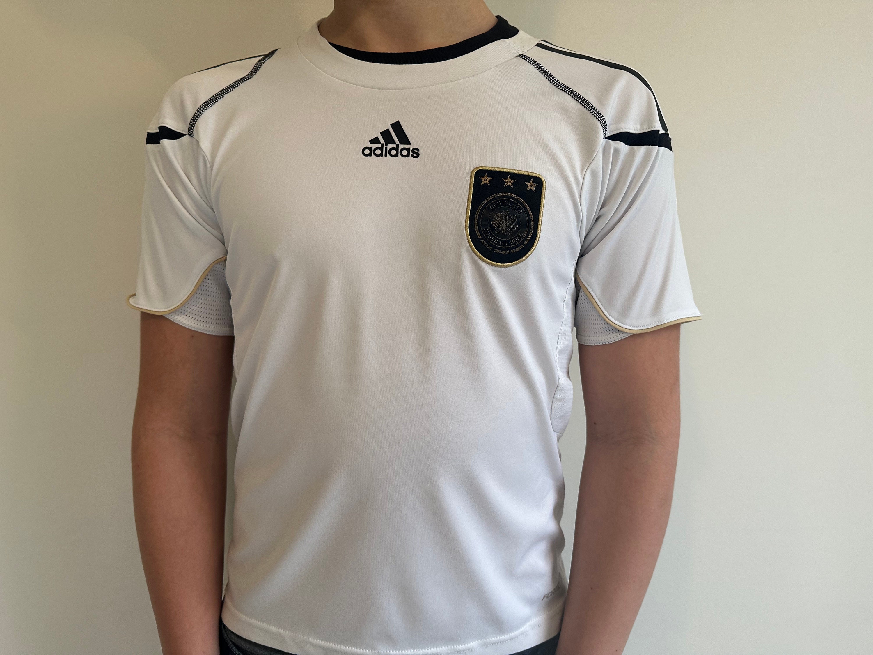 Buy Adidas X Deutscher Fussball-bund X Özil 8 Jersey / V-neck Online in  India 