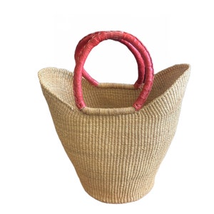 High Quality Bolga basket Eco-Friendly 100% Handmade oval shaped basket ideal for shopping, picnics and the beach