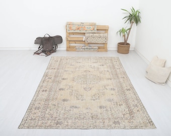 6x9 Vintage Turkish Oushak Rug: Handmade Wool Bohemian Rug