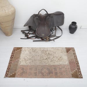 Vintage Mini Rug, 2x4 Door Mat Rug, Turkish Mini Rug,  Oushak Mini Rug, 2x4 Anatolian Rug, 2x4 Mini Rug, Wool Door Mat, Soft Door Mat, 2628