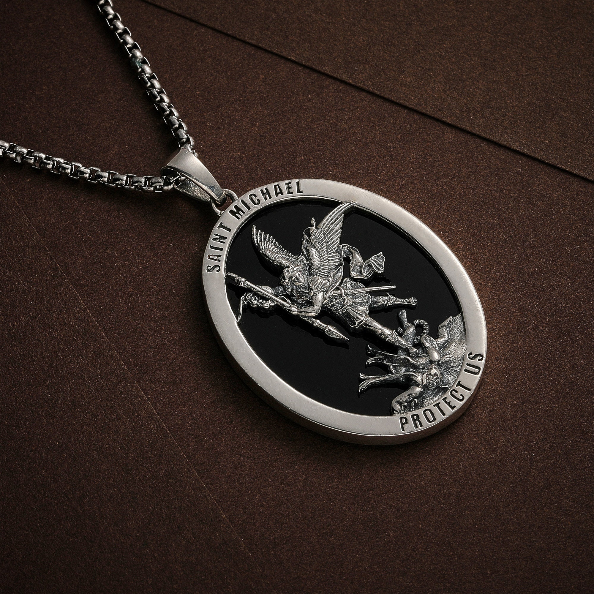 STHD . SILVER NECKLACE