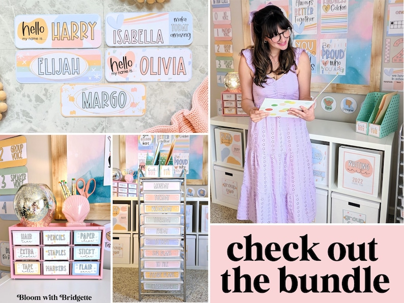 Pu&ograve; includere: Un collage di immagini che mostrano un'aula decorata con decorazioni colorate a tema arcobaleno e stelle. La decorazione include cartellini con i nomi, poster e contenitori di stoccaggio. Il testo "check out the bundle" &egrave; visualizzato in rosa nella parte inferiore dell'immagine.