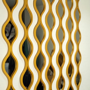 Water drop mirror decorative, acrylic wall mirror decor living room, bedroom 3D mirror, mirror gift, golden frame water drop mirror