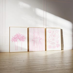 Juego de 3 impresiones costeras rosas // Estética costera de moda, impresiones de playa, arte de pared costero, impresión de conchas marinas, impresión de bikini, ARTE DE PARED IMPRIMIBLE