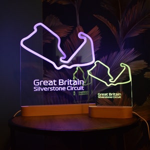 Cadeau fête des pères | Cadeau Silverstone Light F1 | Carte des pistes lumineuses à LED. Cadeau parfait pour les fans de F1, de BTCC ou de MotoGP, pour les anniversaires, etc.