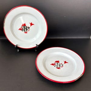 Pair of Vintage Enamel Plates – Kockums Sweden – Gunnar Nerman Fish Design – 1950s Scandinavian Decor