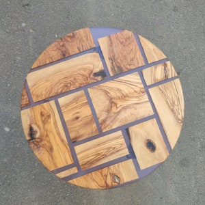Resin & Wood Coffee Table,Epoxy River Tables,Epoxy Raund Table,Unique Coffee Table,Modern Coffee Table,Epoxy and Olive Wood Coffee Table