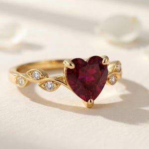10K Solid Gold Ruby Heart Ring, Leaf Heart Ruby Ring, July Birthstone Jewelry, Minimalist Red Gemstone, Dainty Promise Ring, July Birthstone
