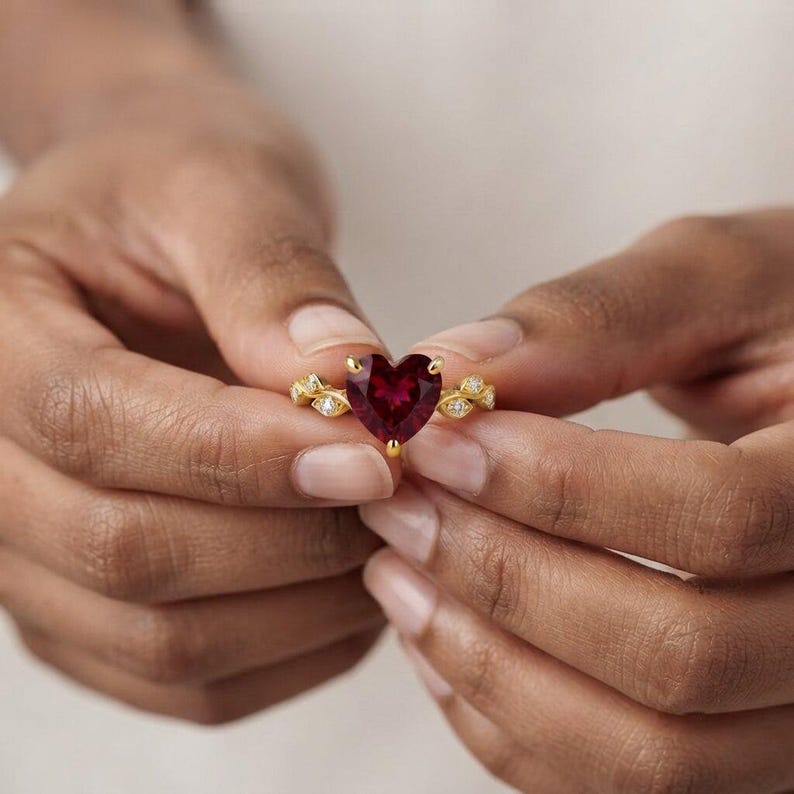 10K Solid Gold Ruby Heart Ring, Leaf Heart Ruby Ring, July Birthstone Jewelry, Minimalist Red Gemstone, Dainty Promise Ring, July Birthstone