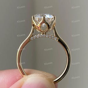Vintage Hidden Halo Moissanite Damenring, Rundschliff Moissanite Ring, Jubiläumsgeschenk, Moissanite Diamant Verlobungsring, Vorschlag Ring