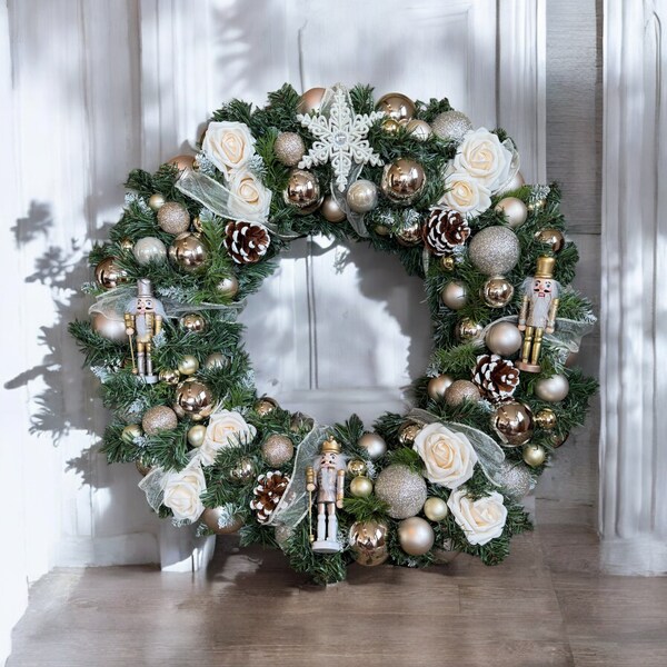Extra large beautiful bespoke Christmas wreath in stunning cream and gold.