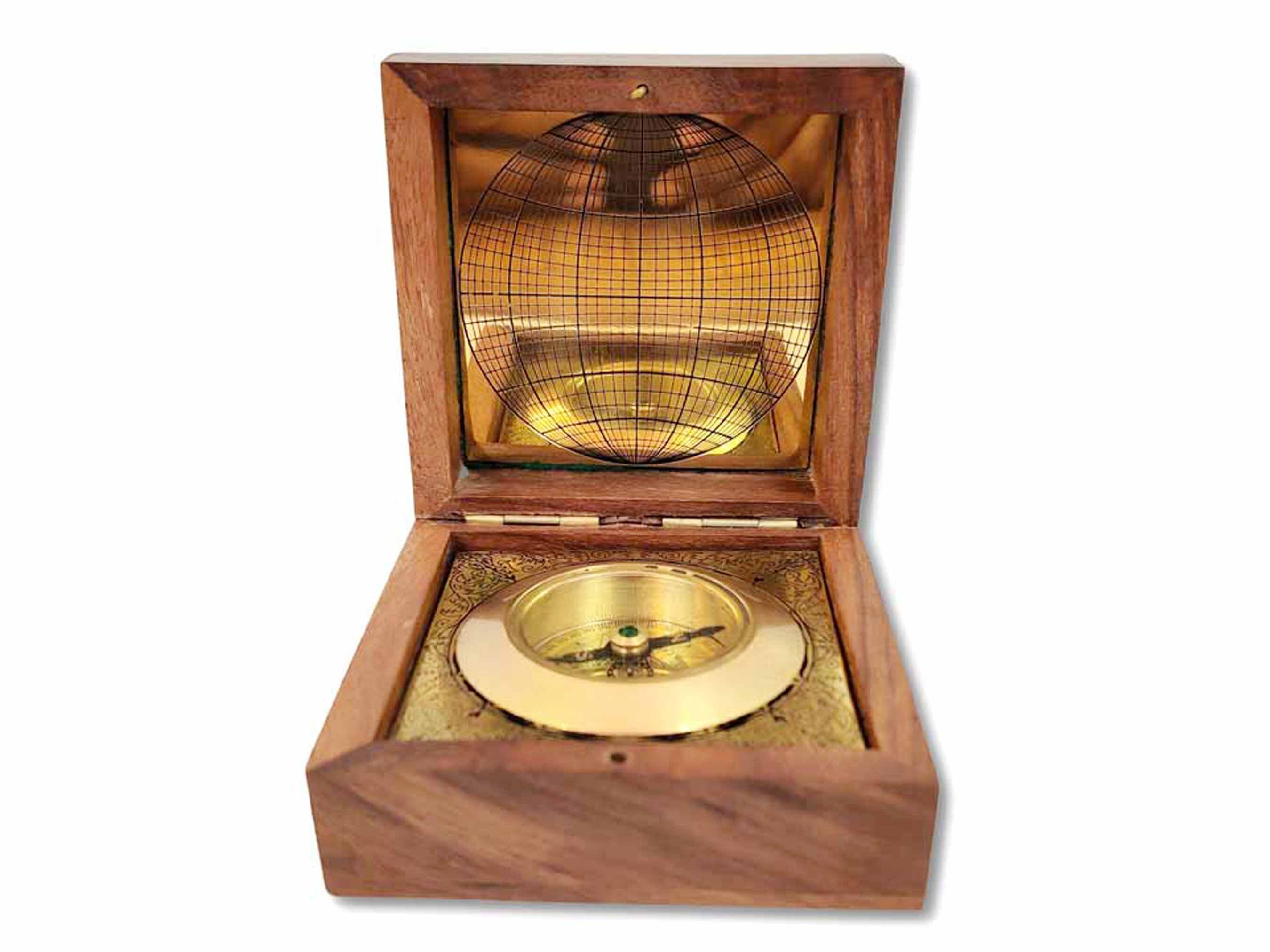 Compass Box Standing Unit Vintage Modern Directional Box Compass in Wooden Box, Shiny Brass ...