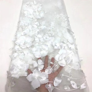 White floral tulle fabric, pearl floral lace fabric, suitable for dresses, bridal veil fabric, lace mesh