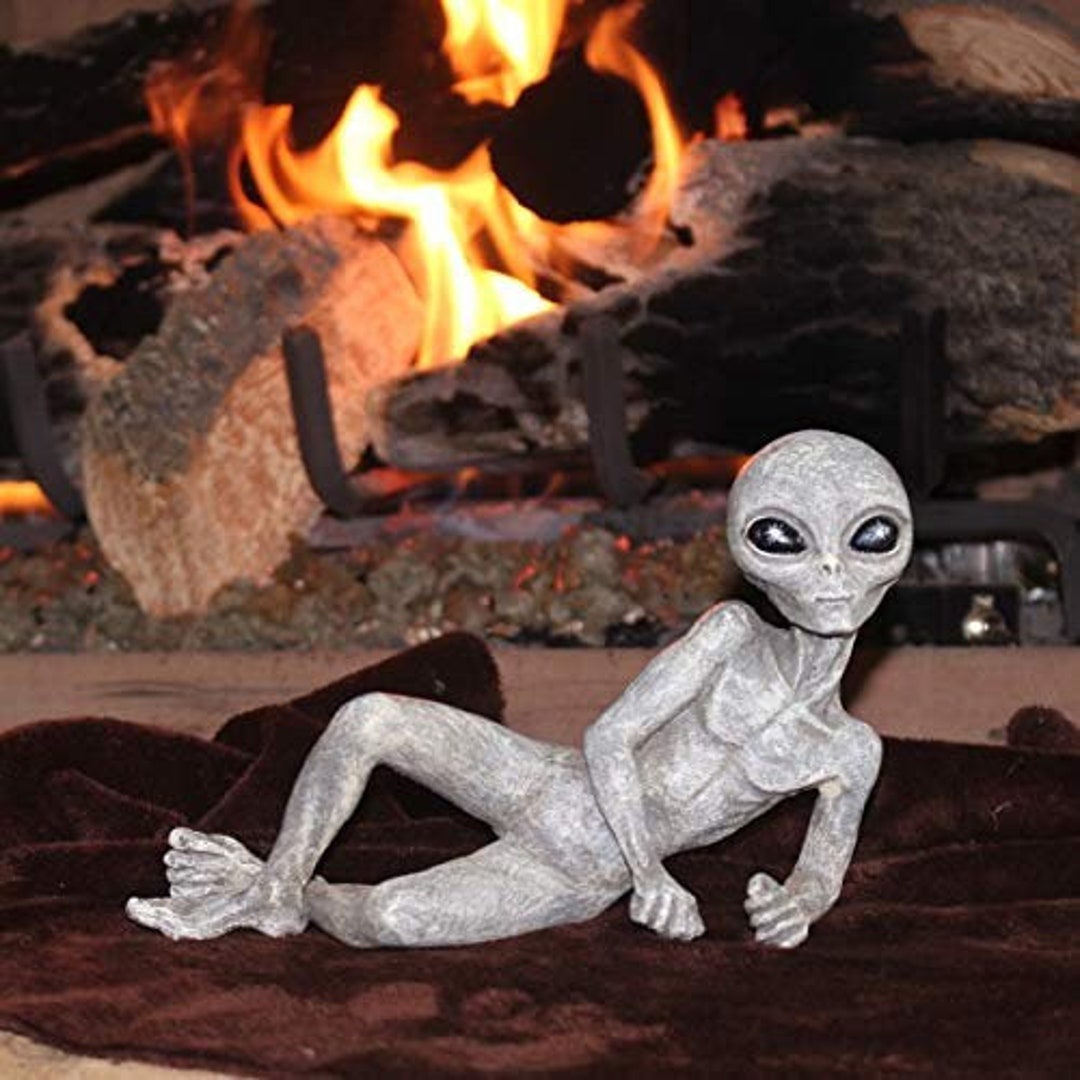 Alien Invasion 10 Long Male Lying UFO Extraterrestrial Garden Alien ...