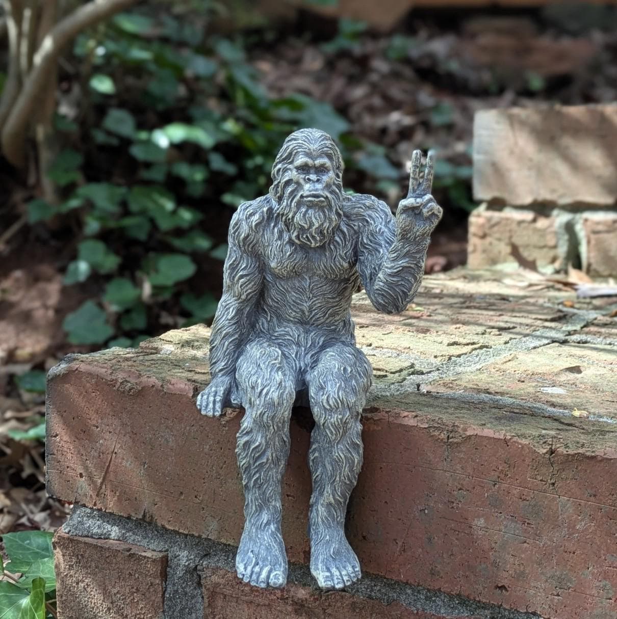 Bigfoot Peace Sign Sasquatch Yeti Statue Indoor/outdoor for Patio