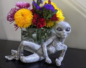 Alien Invasion 10” Long Male Lying UFO Extraterrestrial Garden Alien Statue and Figurine “Storm” – Alien Gray