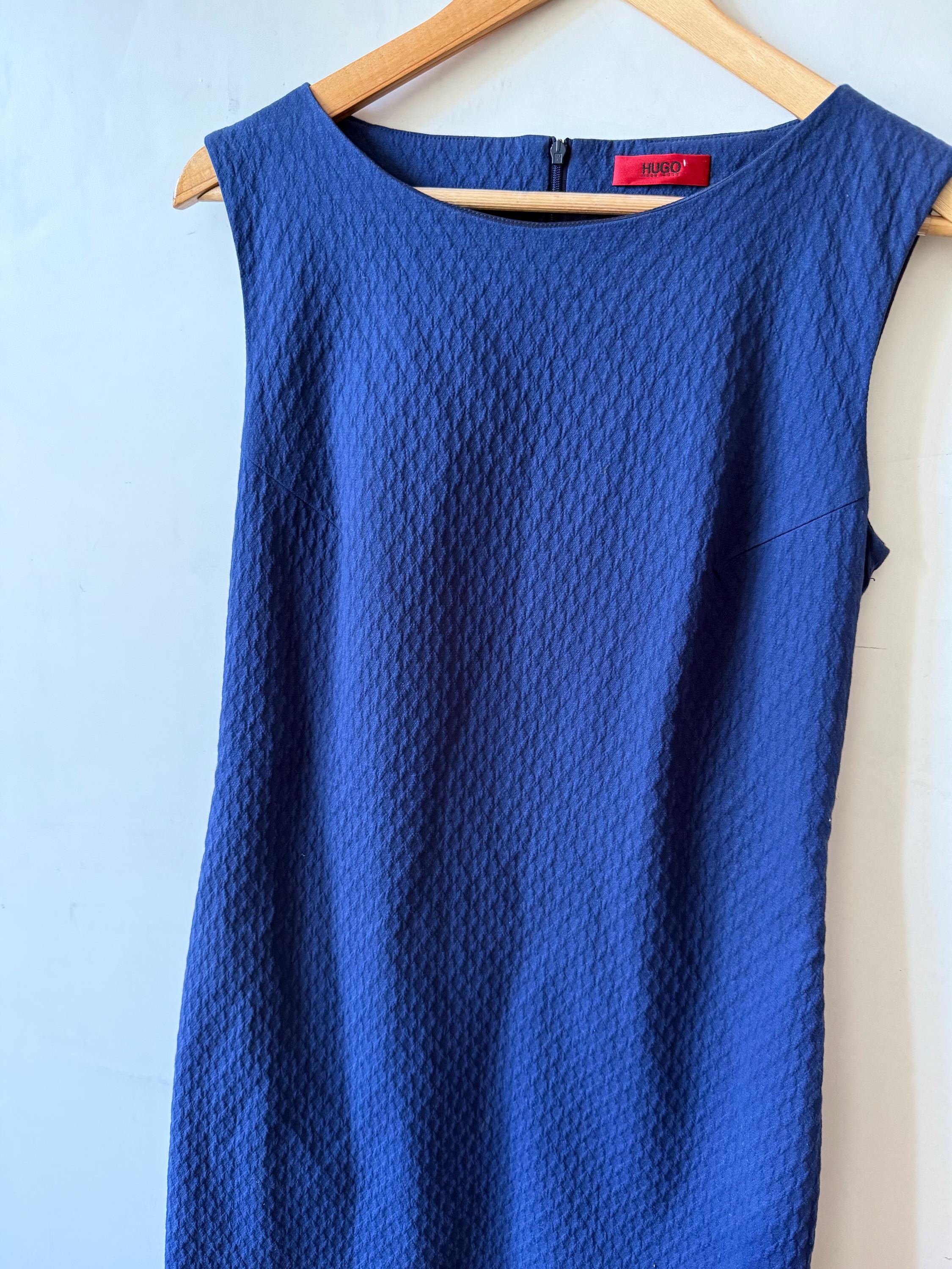 vestido Hugo Boss