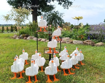 Duck-You Figurine: 3D Printed Middle Finger Statue - Home Decor