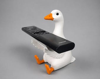 Goose Remote Holder – Funny 3D Printed TV Remote Stand, Cute Duck Controller Organizer, Novelty Couch Side Table Decor Gift