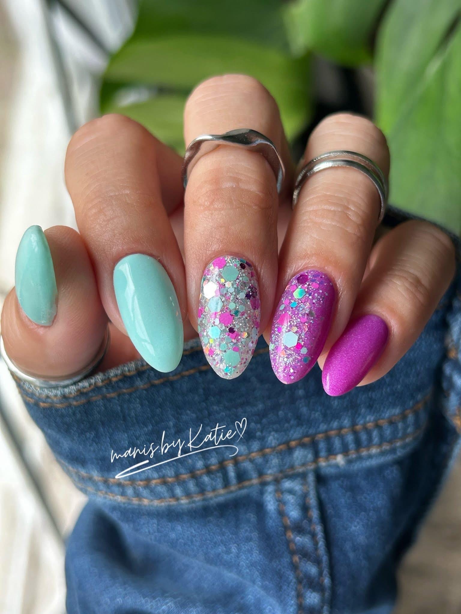 Minty Fresh Nail Dip Delight